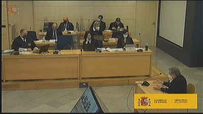 Del Burgo admite haber recibido dinero en metálico del PP, pero niega la existencia de una ‘caja b’