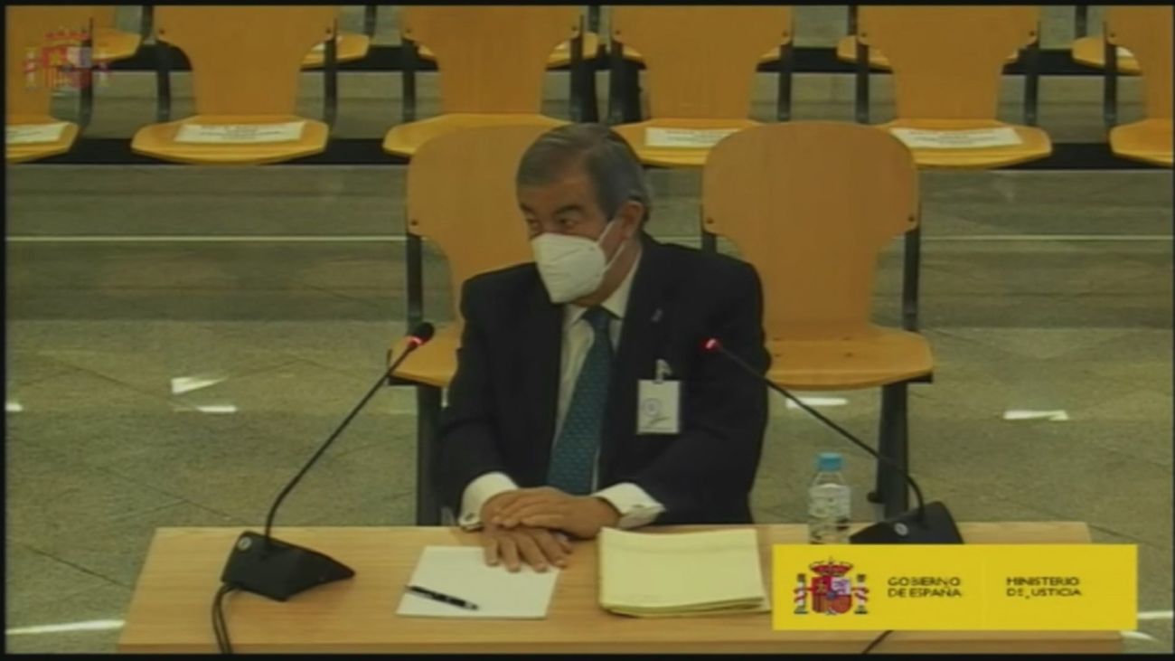 Tres ex secretarios generales del PP niegan la existencia de una caja b