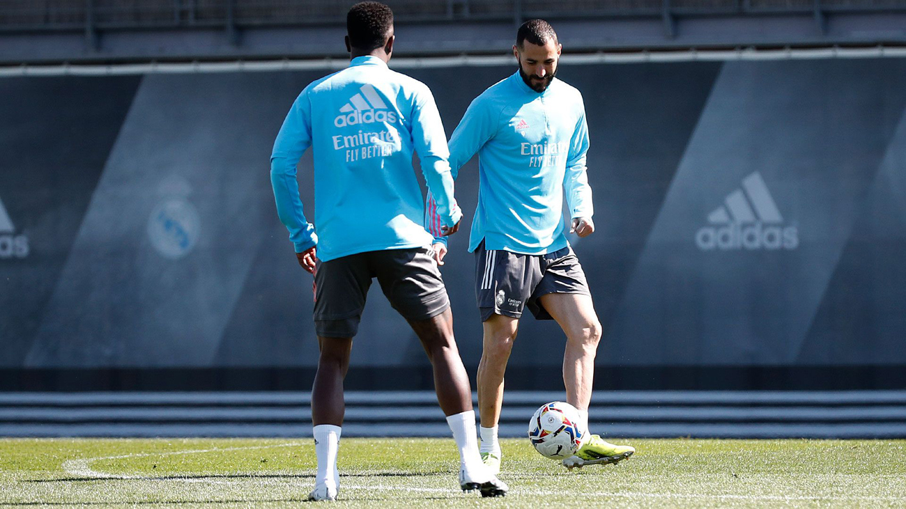 Zidane trabaja bajo mínimos