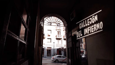 ¿Sabes por qué lo llaman el 'callejón del infierno' de la Plaza Mayor de Madrid?