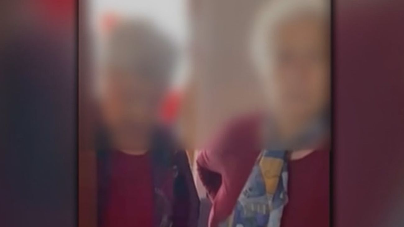 Dos abuelas de más de 80 años okupan un piso junto al nieto de una de ellas