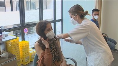 Sanidad notifica 11.067 contagios y 91 muertes durante el fin de semana