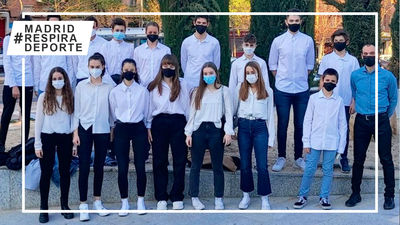 21 deportistas de la Academia Balonmano Alcobendas, premiados por las Becas Fundal
