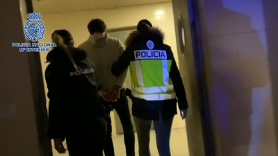 Detenido en Hortaleza tras tirar por la ventana 20 kilos de cocaína