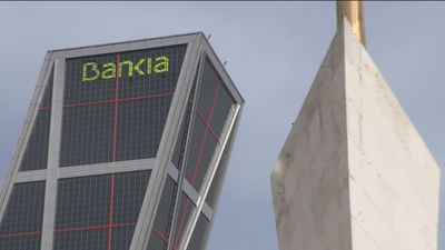 La marca Bankia desaparecerá este fin de semana de los edificios emblemáticos de la entidad