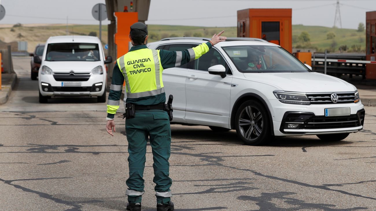El tráfico en salidas de Madrid cae un 54% respecto a la Semana Santa de 2019