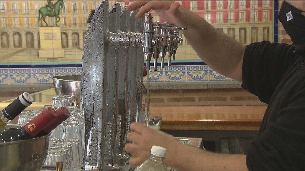 “Hay ciudades que están cerradas y están peor que Madrid, el problema no es la hostelería”