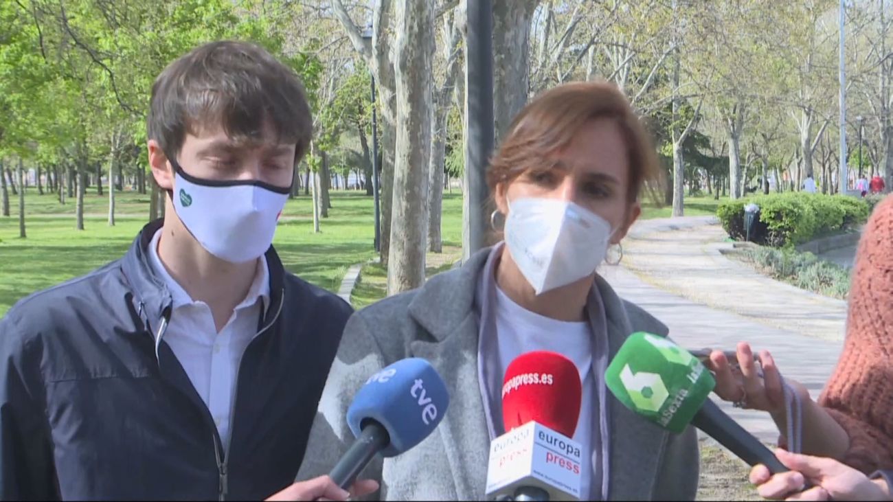 Mónica García acusa a Ayuso de estar invocando la cuarta ola
