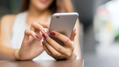 Una avería en la red de Movistar deja sin llamadas a móviles de empresa