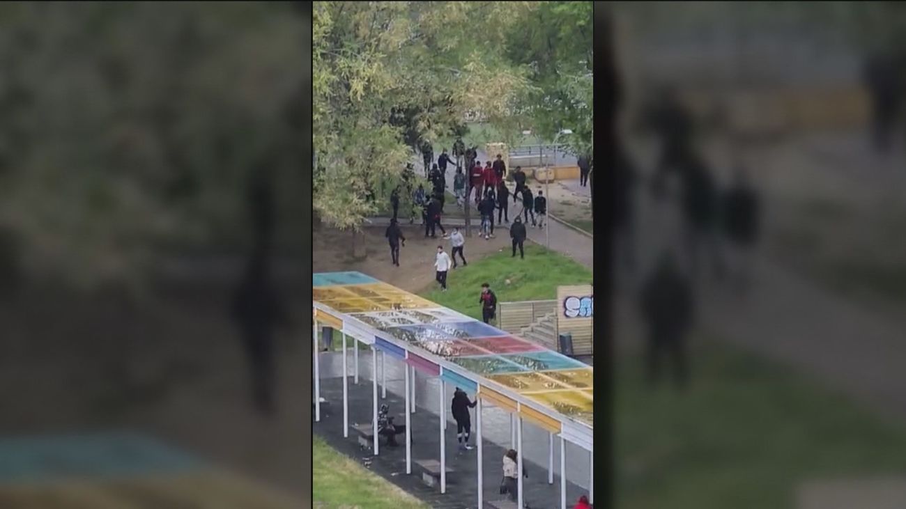 Un grupo de jóvenes se lía a machetazos en pleno centro de Alcorcón