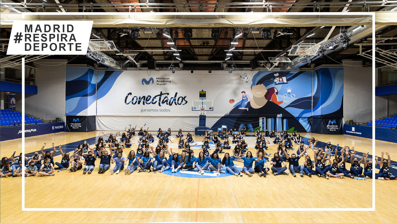 Homenaje al Estudiantes femenino