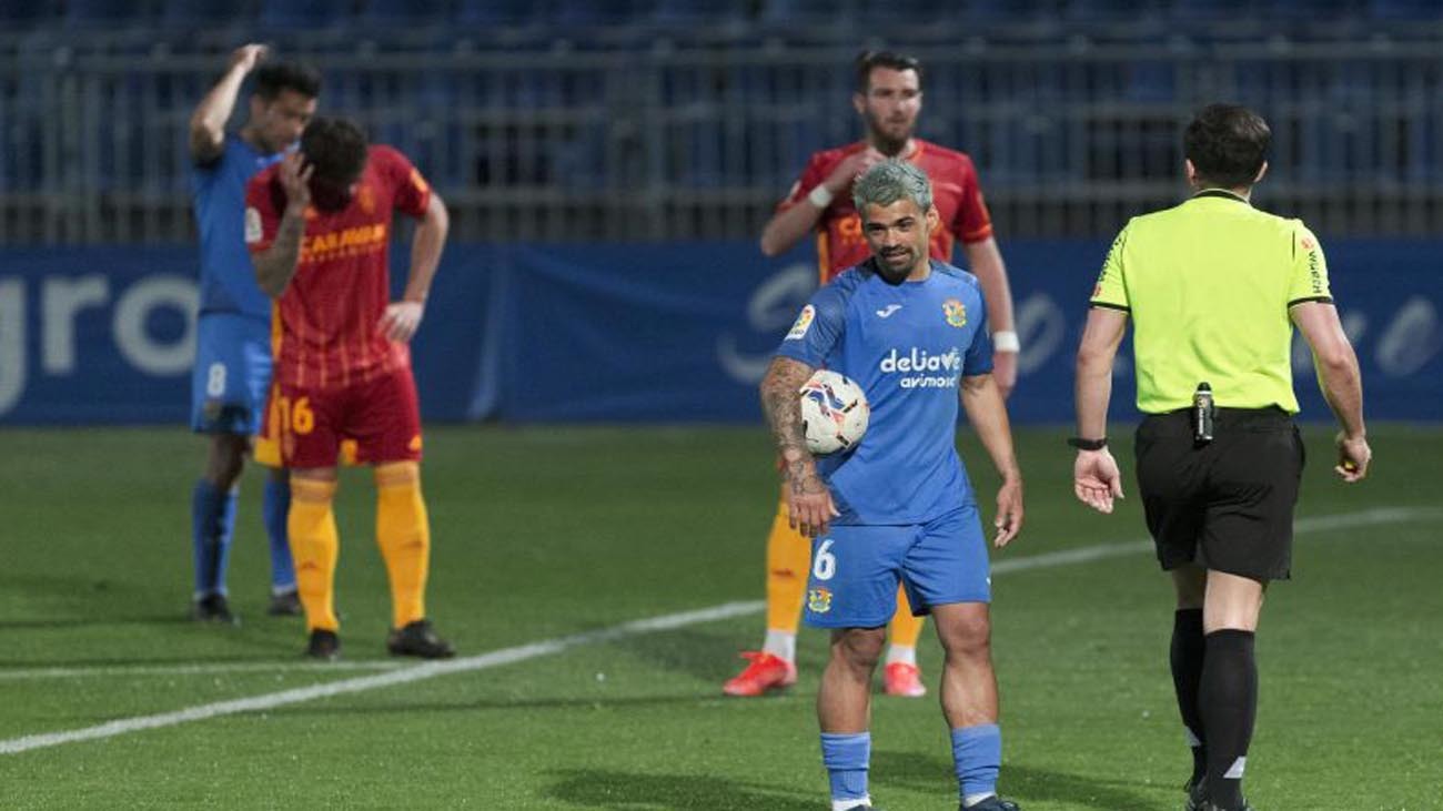 0-1. Cal y arena desde los once metros del Fuenlabrada ante el Zaragoza