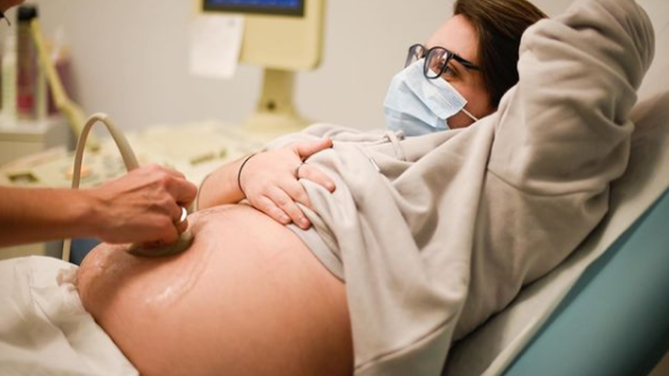 Rubén, el primer padre embarazado de España: “siempre he deseado gestar a mi bebé”