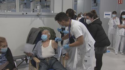 La Comunidad de Madrid administra 40.000 vacunas, su mayor número en un día