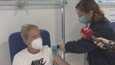 Madrid acelera el ritmo de vacunación: 1.000 dosis a la hora en el Zendal