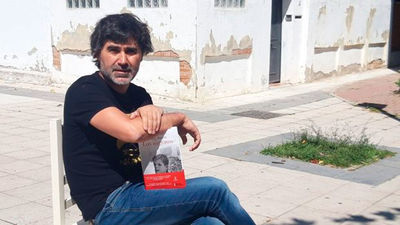 Pedro Simón nos presenta 'Los Ingratos', galardonada con el Premio Primavera de Novela 2021