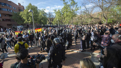 Los disturbios en Vallecas en el acto de Vox dividen a los políticos