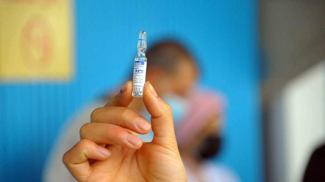 Así es la experiencia de vacunarse en Rusia