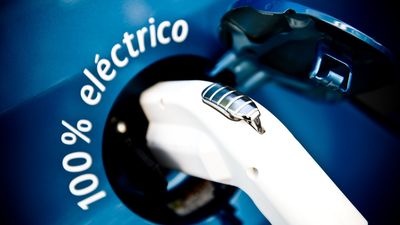 Plan Moves III: El Gobierno amplía las ayudas para la compra de coches eléctricos hasta los 7.000 euros