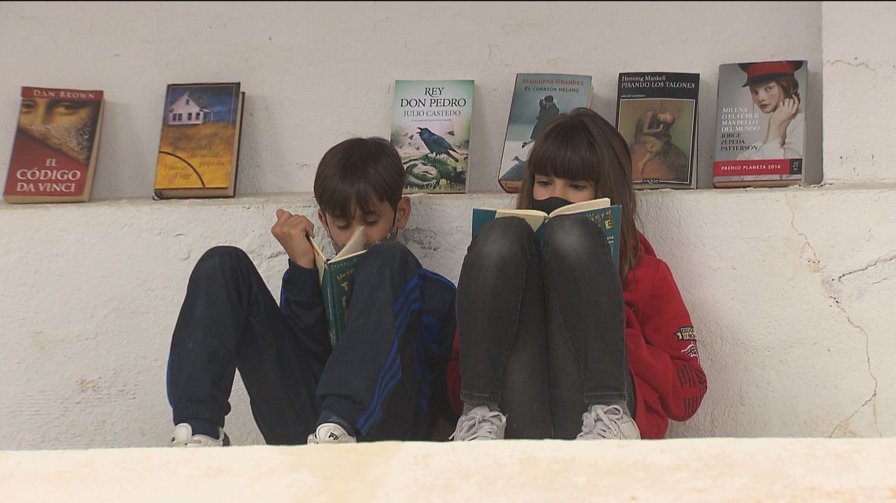 El centenario lavadero de Villar del Olmo revive gracias a los libros