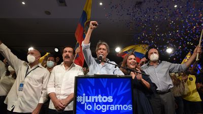 El  conservador Guillermo Lasso se impone en las elecciones de Ecuador