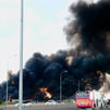 Un gran incendio arrasa varias naves de un polígono industrial en Seseña