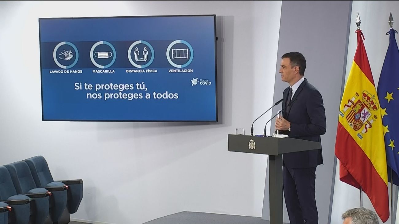 Sánchez afirma que los "parones" demuestran las garantías de las vacunas