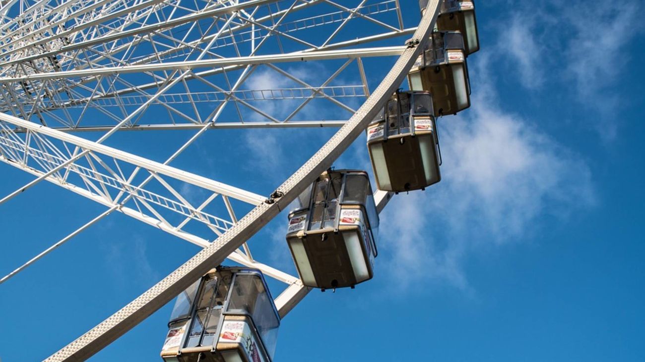 Abre la noria más grande de Madrid