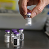 La UE podría dejar de comprar las vacunas de AstraZeneca y Janssen