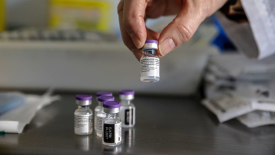 La UE podría dejar de comprar las vacunas de AstraZeneca y Janssen