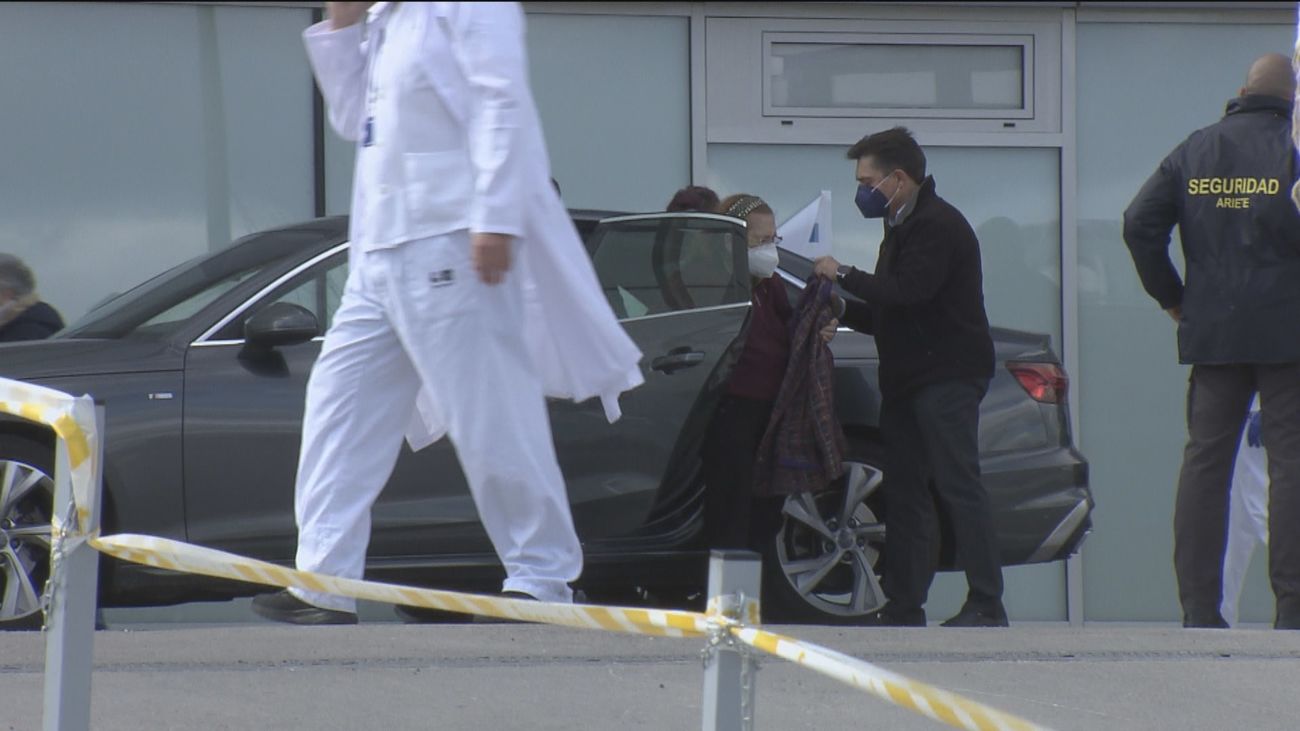 El hospital Zendal, que ya ha atendido a más pacientes que Ifema, tendrá un parking gratuito con 500 plazas