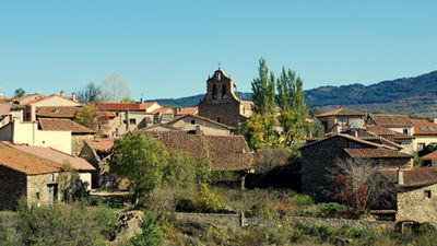 Horcajuelo de la Sierra, el pueblo de Madrid al que no van ni el covid ni los políticos en campaña