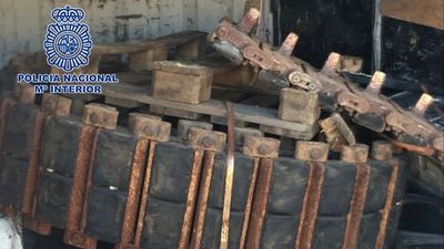 Seis detenidos en Móstoles por robar cadenas de tanques y excavadoras