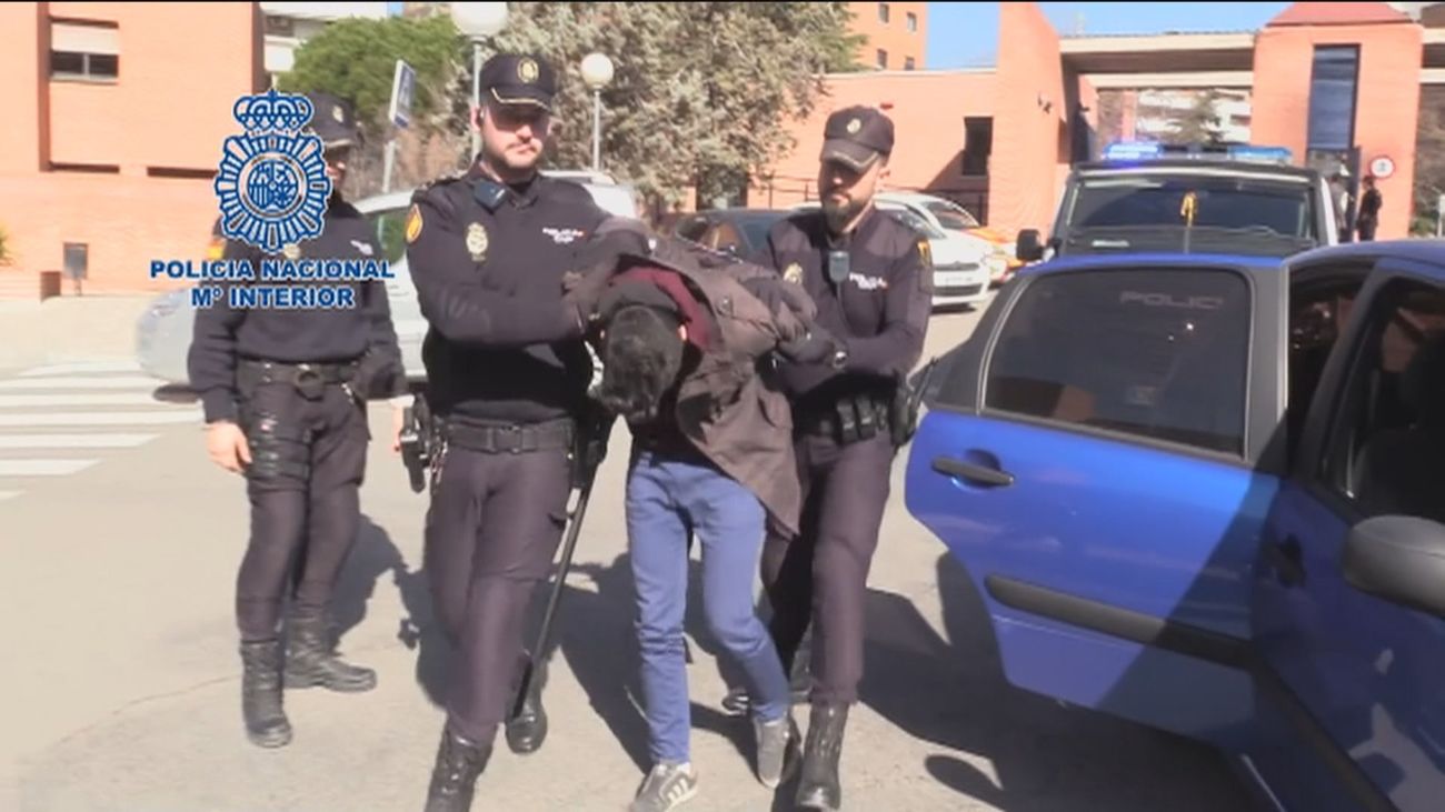 Piden 15 años de cárcel para el 'caníbal de Ventas' por matar, trocear y comerse los restos de su madre