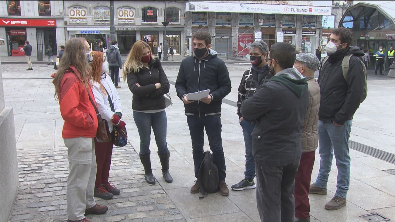 Incertidumbre entre los inquilinos de una treintena de promociones de viviendas públicas