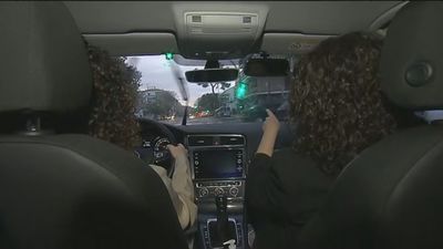 Alumnos y profesores de autoescuela denuncian retrasos de meses en los exámenes del carnet de conducir