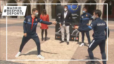 Madrid presenta en la plaza Mayor el Torneo Preolímpico de Esgrima
