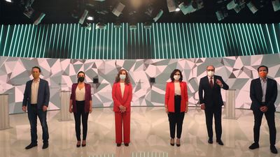 El CIS dibuja unas elecciones muy reñidas en Madrid, donde la izquierda y la derecha podrían gobernar