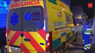 Una mujer herida con quemaduras en la cara  en Parla mientras cocinaba al deflagar una botella con alcohol