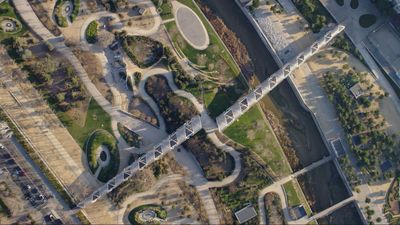 ¿Conoces los 33 puentes de Madrid Río?