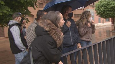 Gritos de indignación de las víctimas del presunto pederastra 'el Toba' en Valdeavero