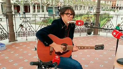 Guillermo Rayo: "Desmuñecarte es el arte de romper los hilos que nos atan para poder llegar a ti mismo"