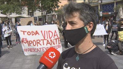 Protesta contra el maltrato animal en laboratorios: "Pedimos que sean liberados para que puedan ir a protectoras y a santuarios"