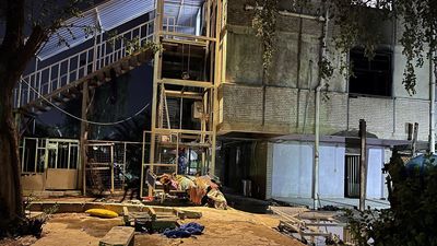 Explosión en un hospital de Bagdad con decenas de fallecidos