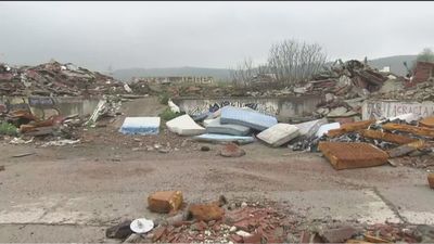 Un antiguo matadero en el Parque del Sureste en Rivas, convertido en un vertedero de escombros y basuras