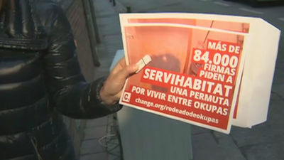 Asediado por los okupas 8 años  pide a la inmobiliaria que le permute su piso