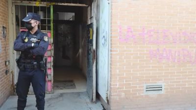Cacerolada contra okupas violentos en Carabanchel