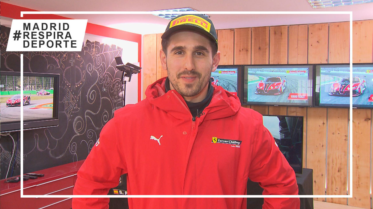 Sergio Paulet, pilotando retos a la velocidad de un coche