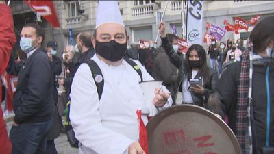 Trabajadores del hotel Palace protestan contra el ERE para 159 empleados y aseguran que hay alternativa