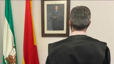 Los jueces se fotografían de espaldas en las redes para exigir la despolitización en la renovación del Poder Judicial